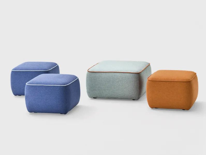 Pouf bombato, leggero e dinamico in tessuto per ambienti contract Terre di Milani