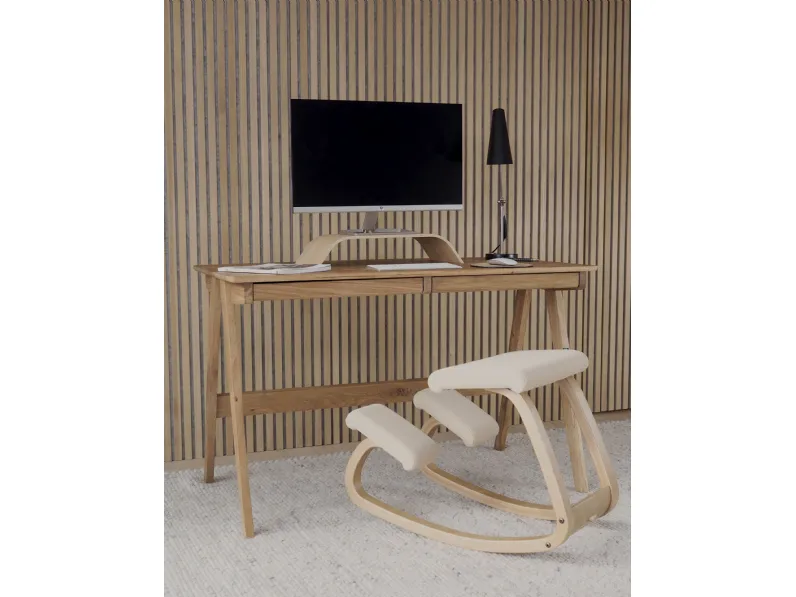 Sedia ergonomica a dondolo in legno e tessuto Variable di Varier