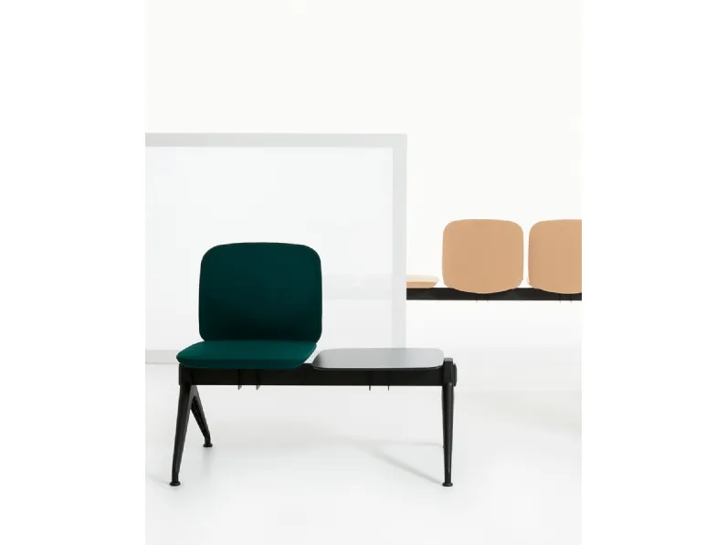 Seduta da attesa componibile Viva Bench di Vaghi