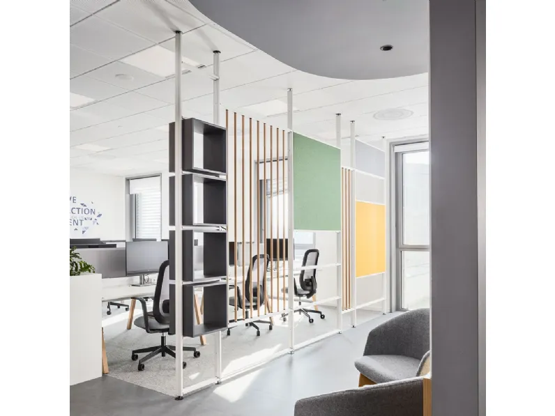 Pareti divisorie Wall System in alluminio con pannelli in tessuto di IVM