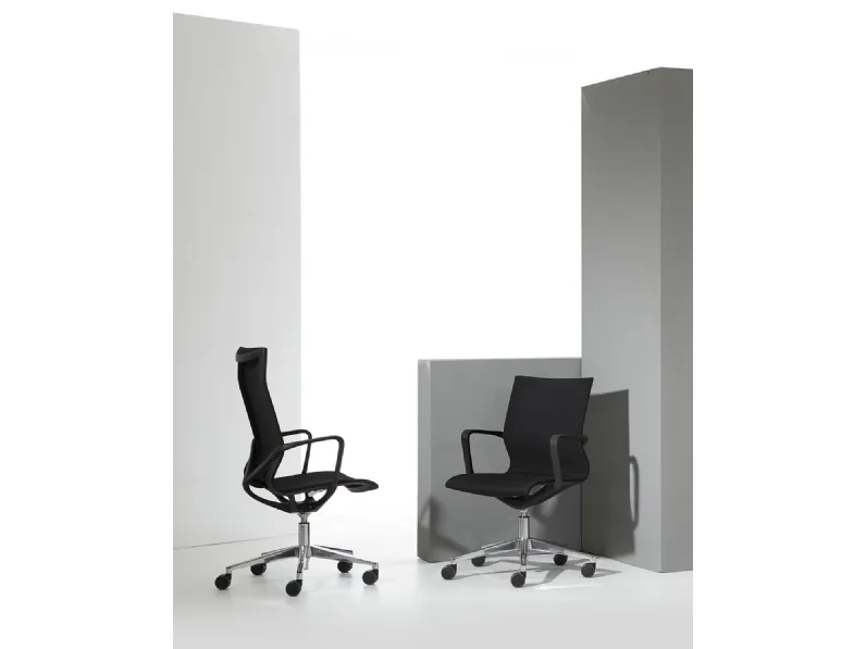 Poltrona Direzionale Yalta Executive and Guest Chair di Vaghi