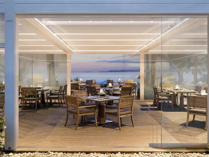 Pergola bioclimatica Med Varia di Gibus