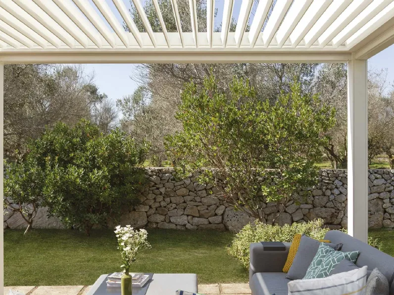Pergola bioclimatica QBox Alx di Sprech