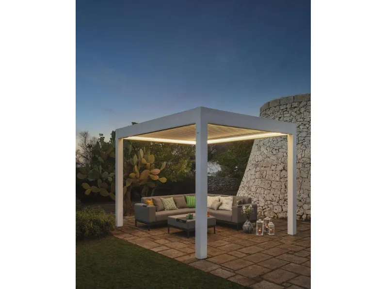 Pergola bioclimatica QBox Alx di Sprech