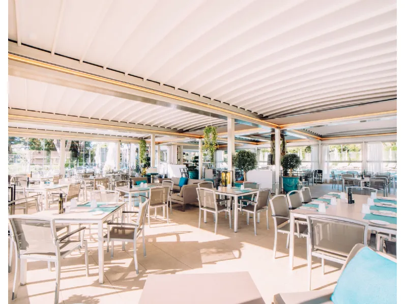 Pergola con telo retrattile Isola 2T di Ke Outdoor