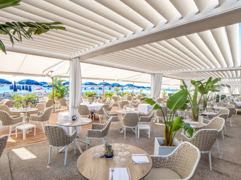 Pergola bioclimatica Kedry Prime di Ke Outdoor