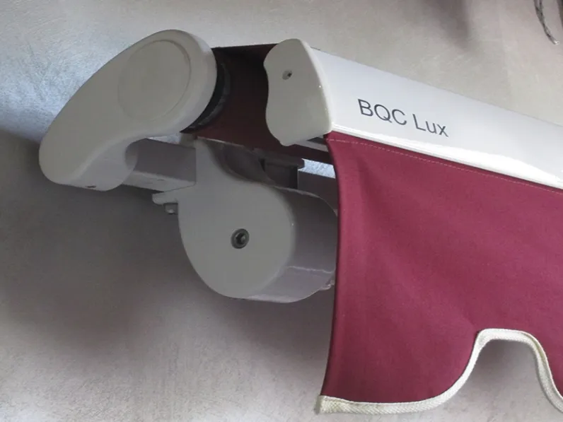 Tenda da sole BQC LUX a bracci di Va-ila